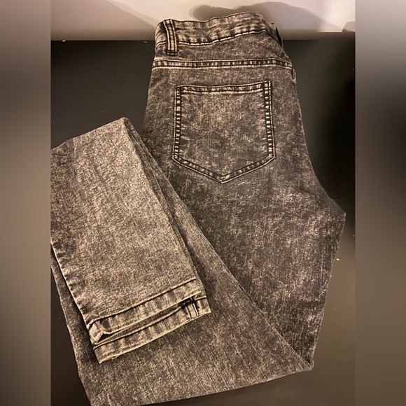 H&M divided skinny jeans - Picture 3 of 4